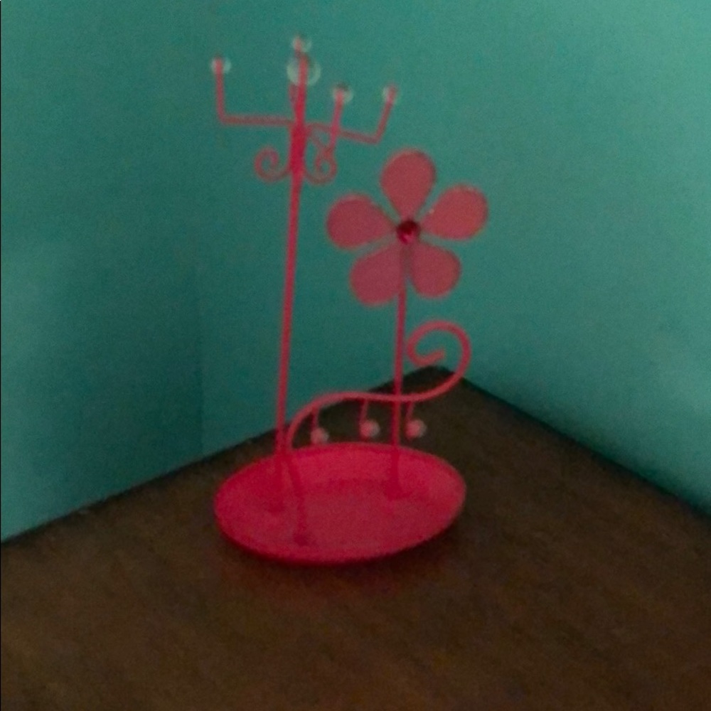 Jewelry holder